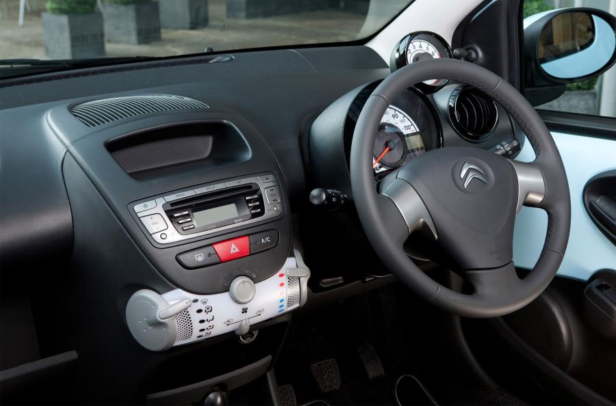  Citroen C1 5-Door 2012 года  (фото 9 из 124)